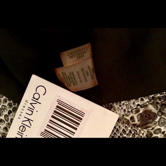 🌚 Calvin Klein 🌚 - Picture 5 of 5